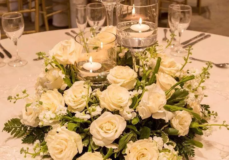 هتل Mercure Santa Marta Emile