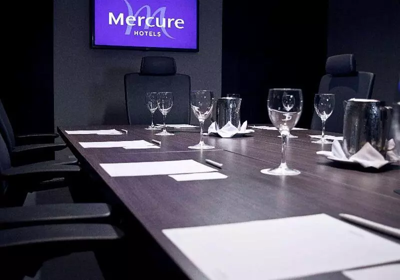 هتل Mercure Santa Marta Emile