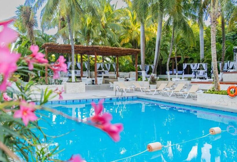 هتل Oh! Cancun The Urban Oasis & Beach Club