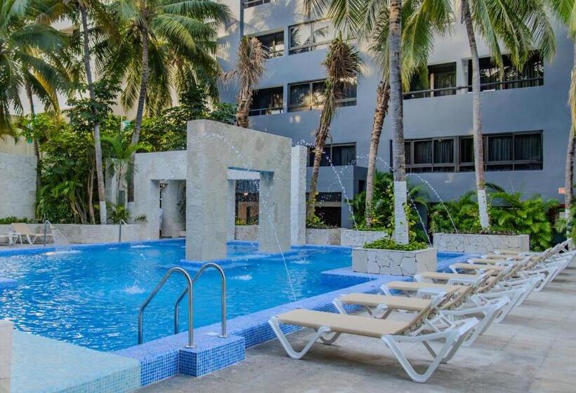 هتل Oh! Cancun The Urban Oasis & Beach Club