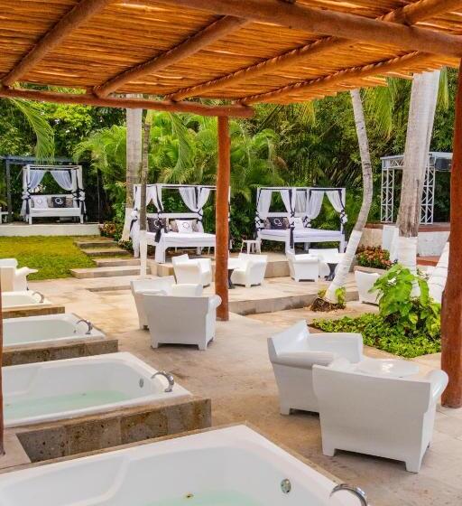 هتل Oh! Cancun The Urban Oasis & Beach Club