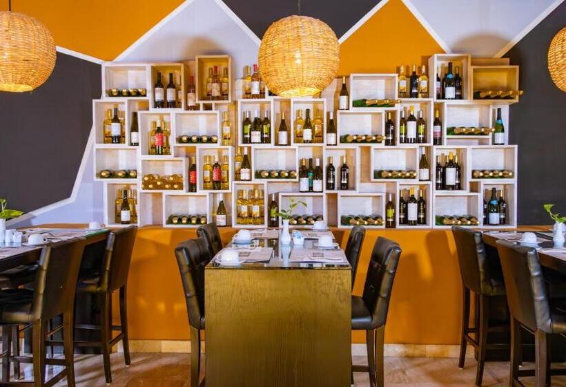 هتل Oh! Cancun The Urban Oasis & Beach Club