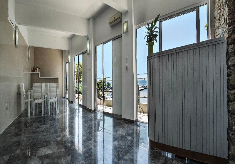 Отель Porto Evia Boutique