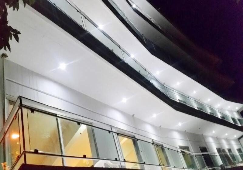 Отель Porto Evia Boutique