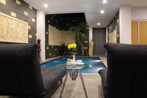 هتل Safin Inn Cipete