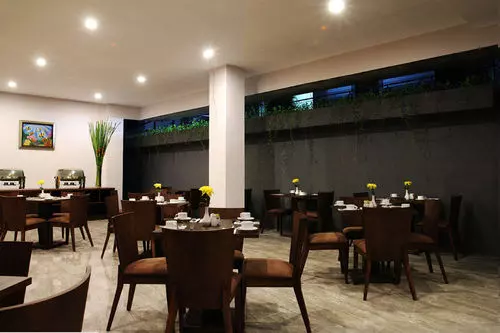 هتل Safin Inn Cipete