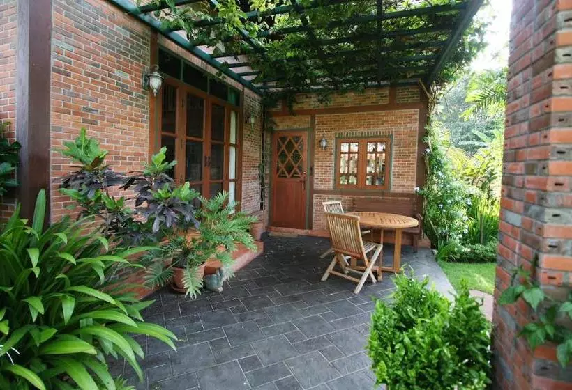 호텔 The Heritage House & Garden