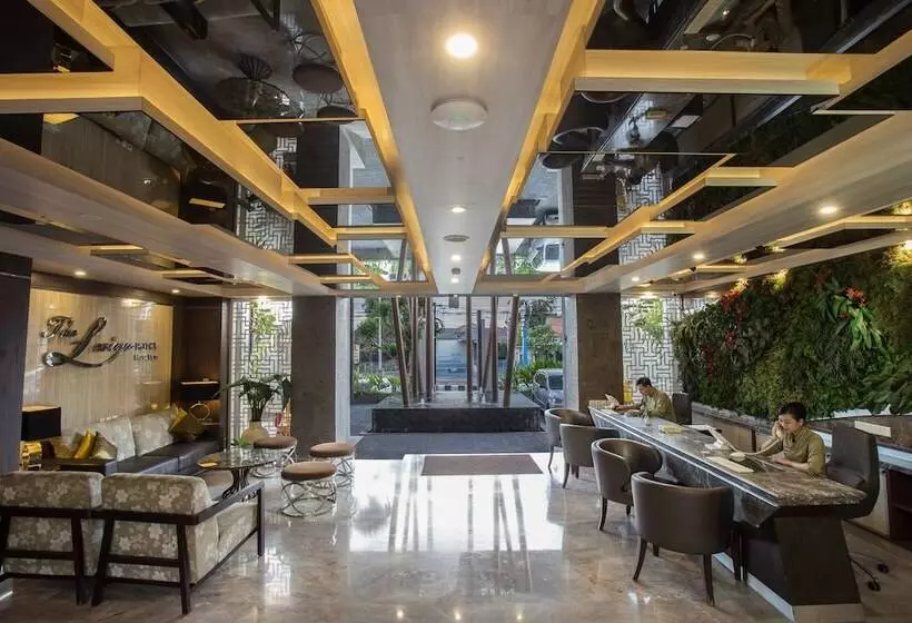 The Lerina Hotel Nusa Dua