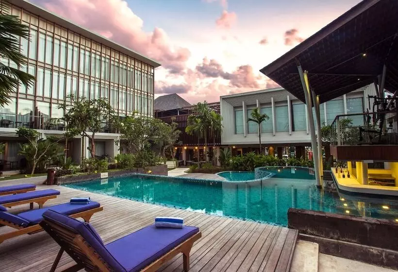 The Lerina Hotel Nusa Dua