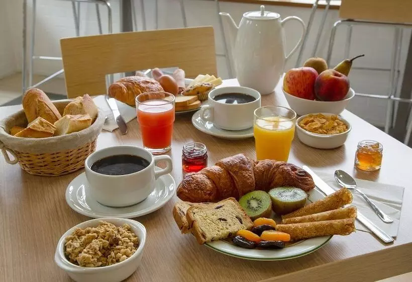 ホテル The Originals City, Clos De L Orgerie ,château Gonthier