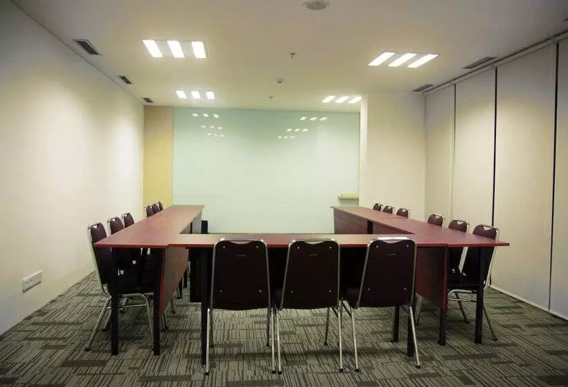 Zest Bogor By Swiss Belhotel International