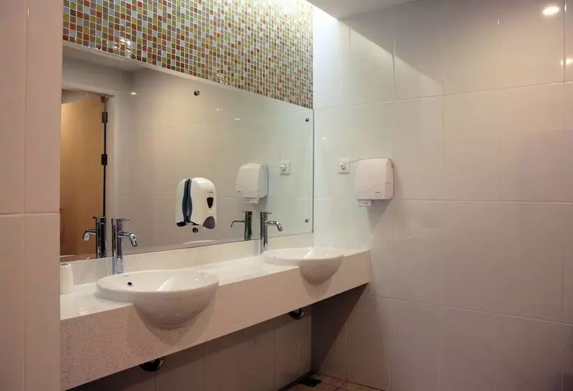 Zest Bogor By Swiss Belhotel International