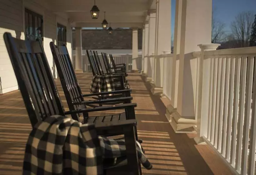 Kimpton Taconic Hotel, An Ihg