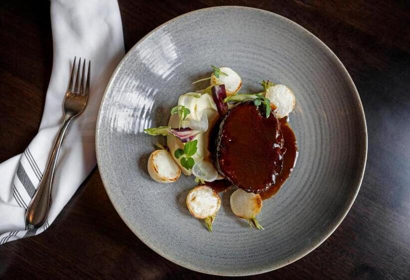 Kimpton Taconic Hotel, An Ihg