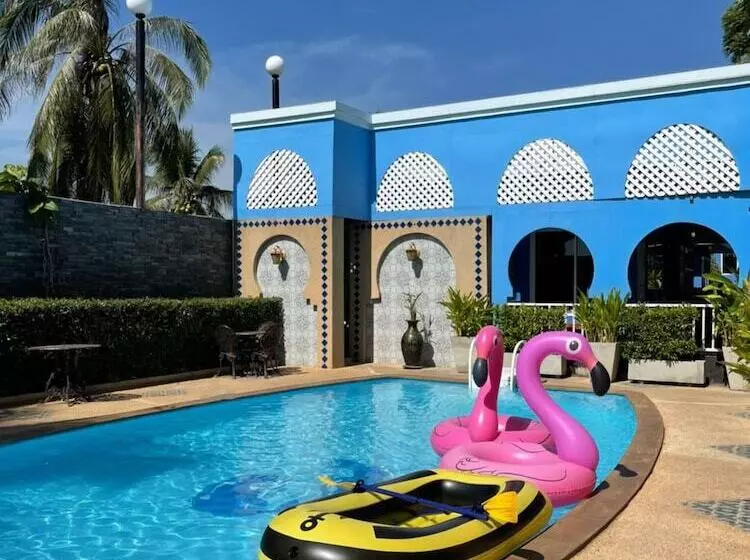 Pearl By The Sea Resort