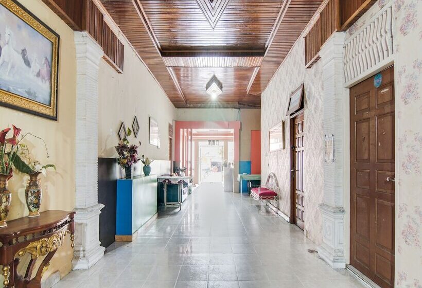 酒店 Oyo 92055 Nirvana Homestay Syariah