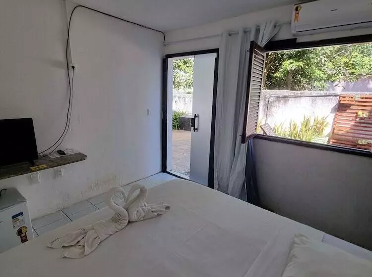 Hotelli Pousada Beach Garden