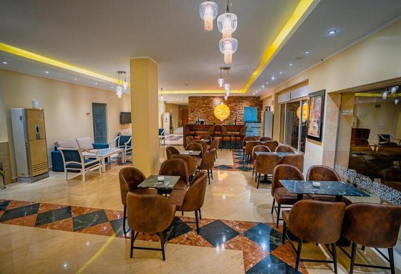 هتل Blumar El Dome