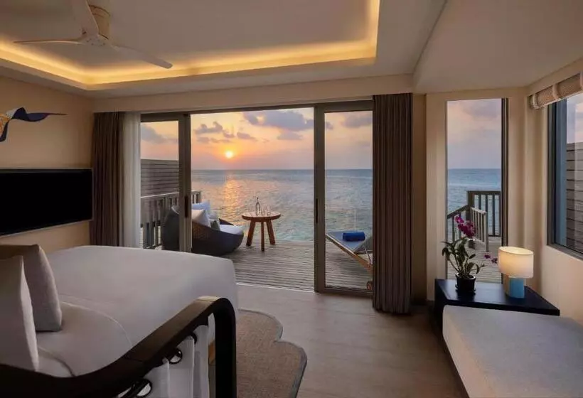 هتل Avani Plus Fares Maldives Resort