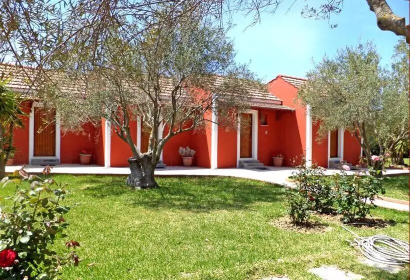 Hotelli Dendrolivano