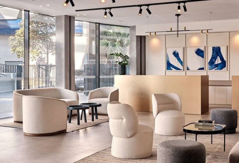 هتل Crowne Plaza Marseille Le Dome