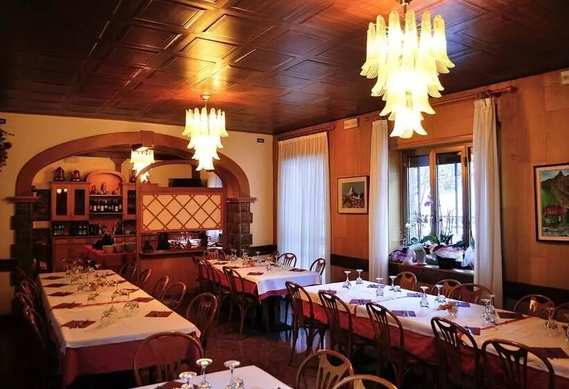 Hostelli Albergo Ristorante Morandi