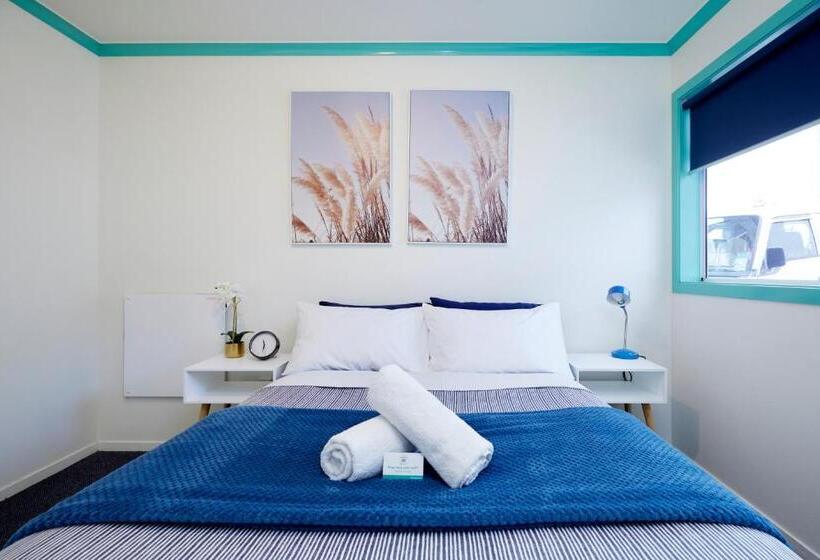 فندق صغير Pacific Coast Lodge And Backpackers