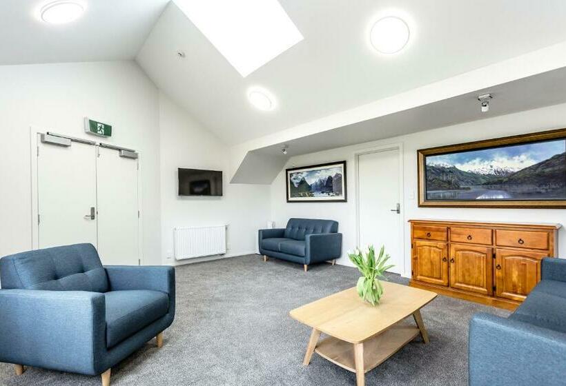 Bed and Breakfast Hunters Moon