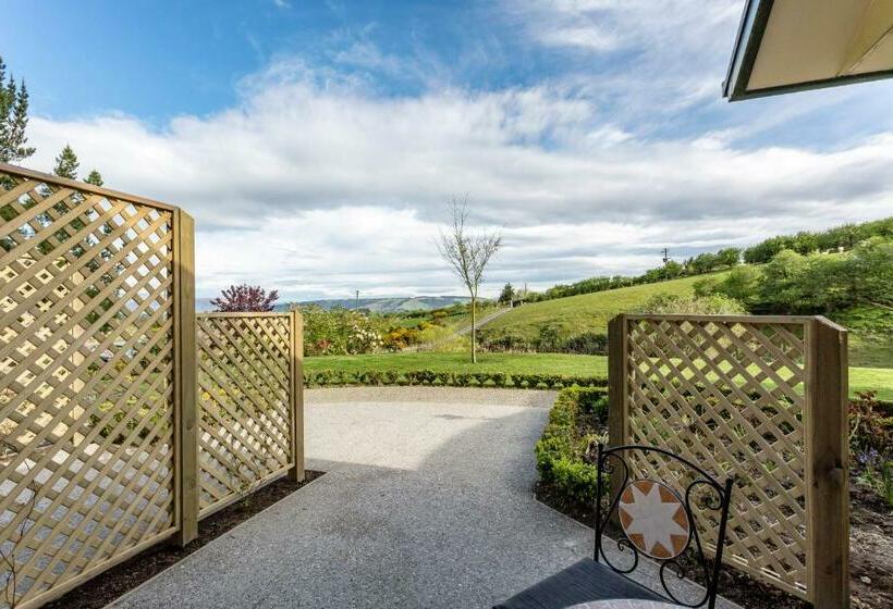 Bed and Breakfast Hunters Moon