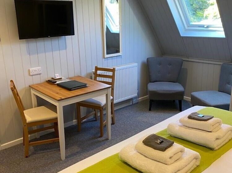 צימר Petherton Cottage Studios