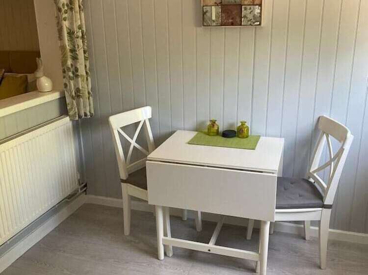 צימר Petherton Cottage Studios