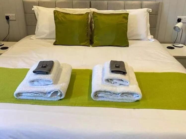 Bed and Breakfast Petherton Cottage Studios