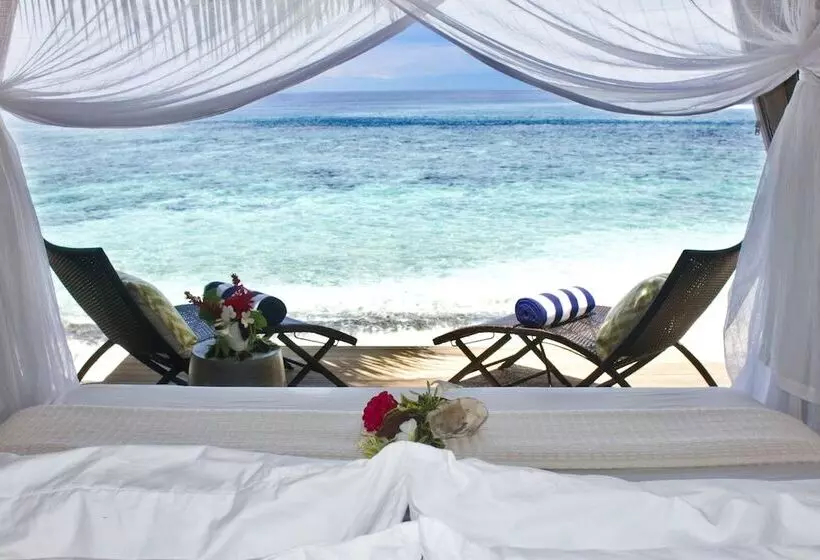 هتل Aganoa Lodge Samoa