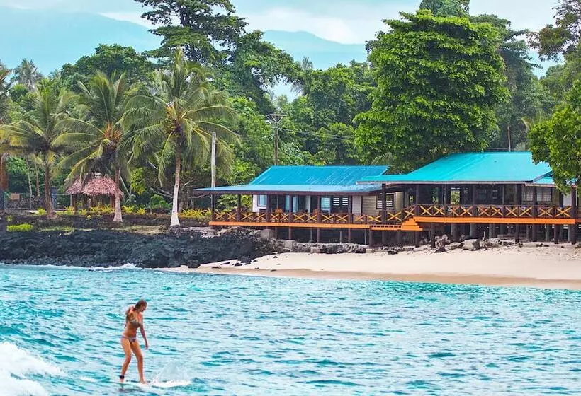 هتل Aganoa Lodge Samoa