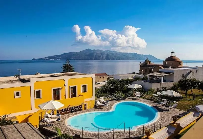 هتل Arcangelo Salina