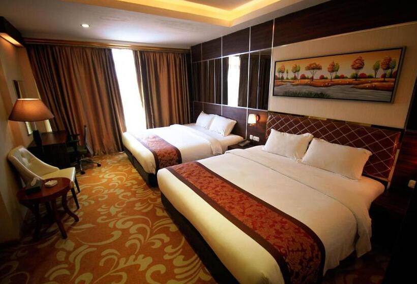 בית מלון כפרי Batam City