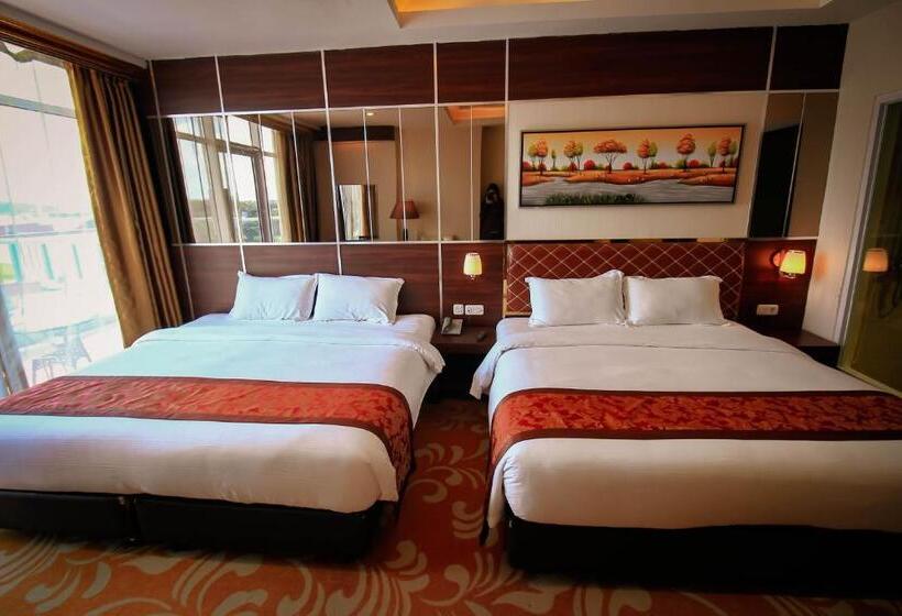 בית מלון כפרי Batam City