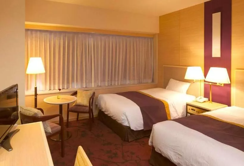 فندق Chofu Creston