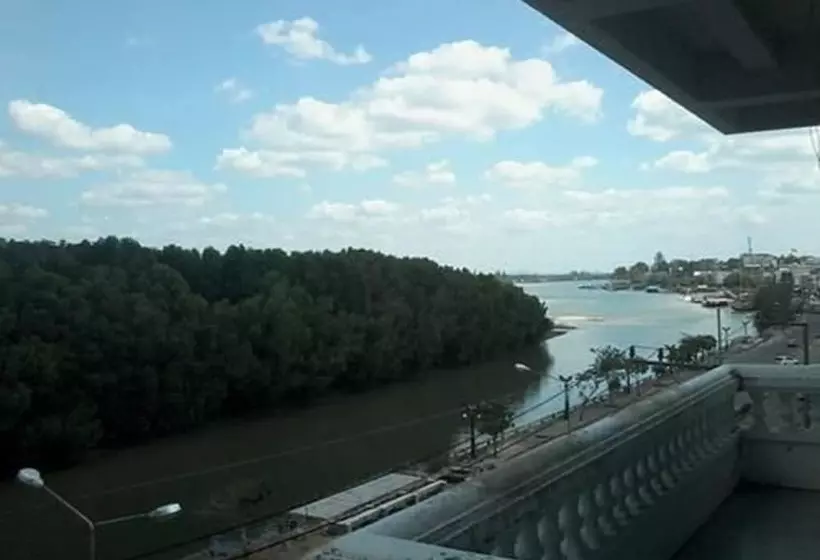 호텔 Grand Mansion