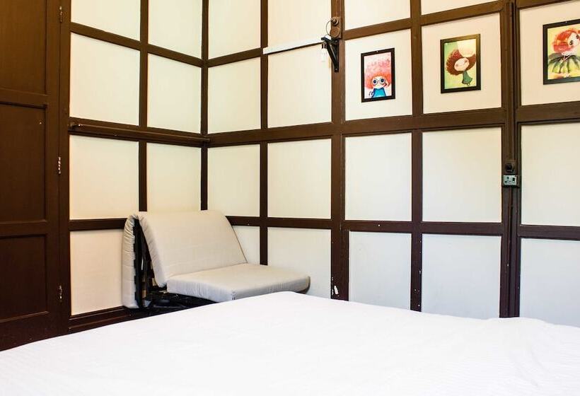 Отель Homeaway Townhouse 1934