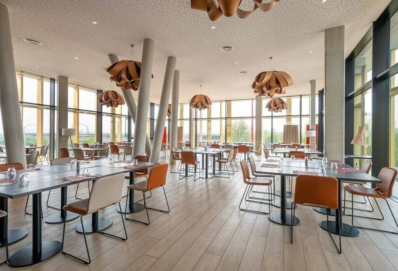 ホテル Martin's Red