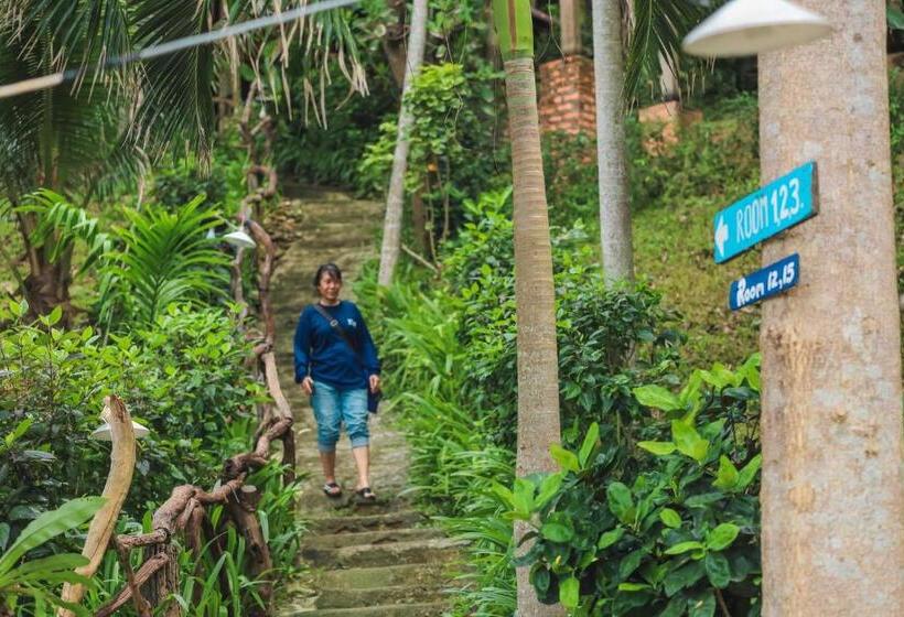 בית מלון כפרי Phi Phi Sunset Bay Resort