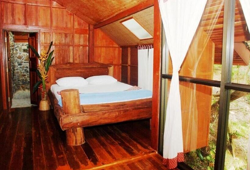 בית מלון כפרי Phi Phi Sunset Bay Resort