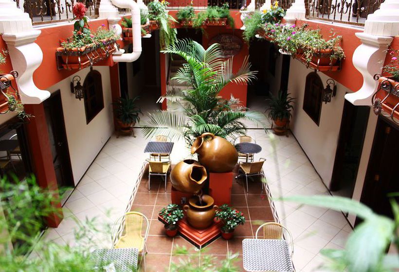 هتل Real Camino Lenca