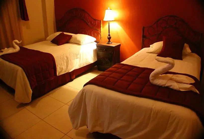 هتل Real Camino Lenca