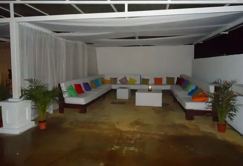 هتل Real Camino Lenca