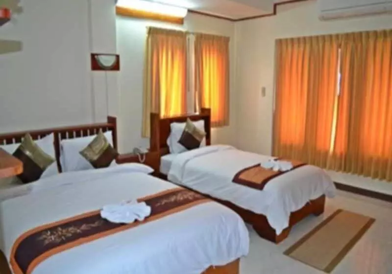 Riverfront Hotel Mukdahan