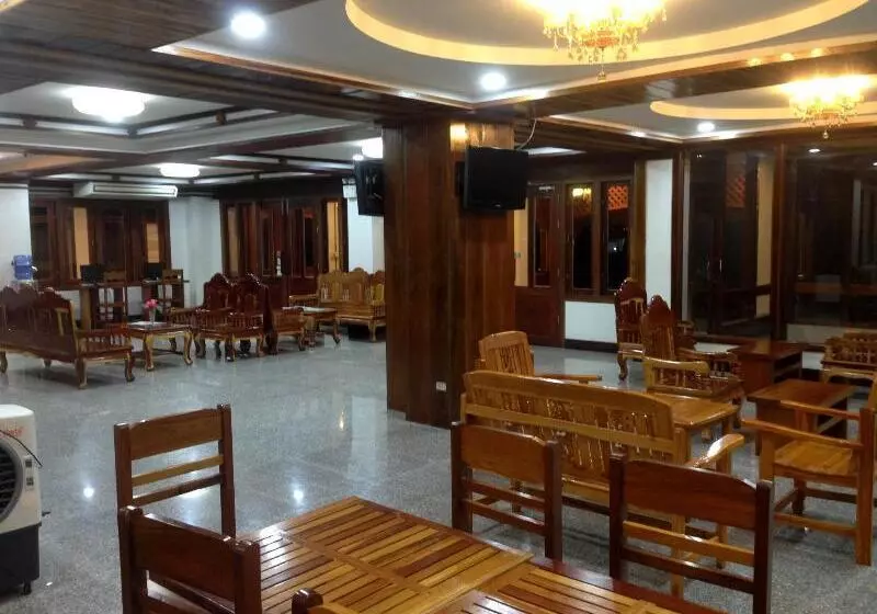 Riverfront Hotel Mukdahan