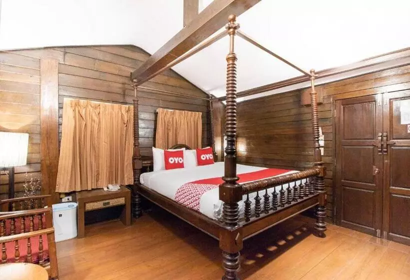 Отель Sira Boutique