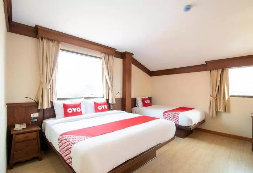 Отель Sira Boutique